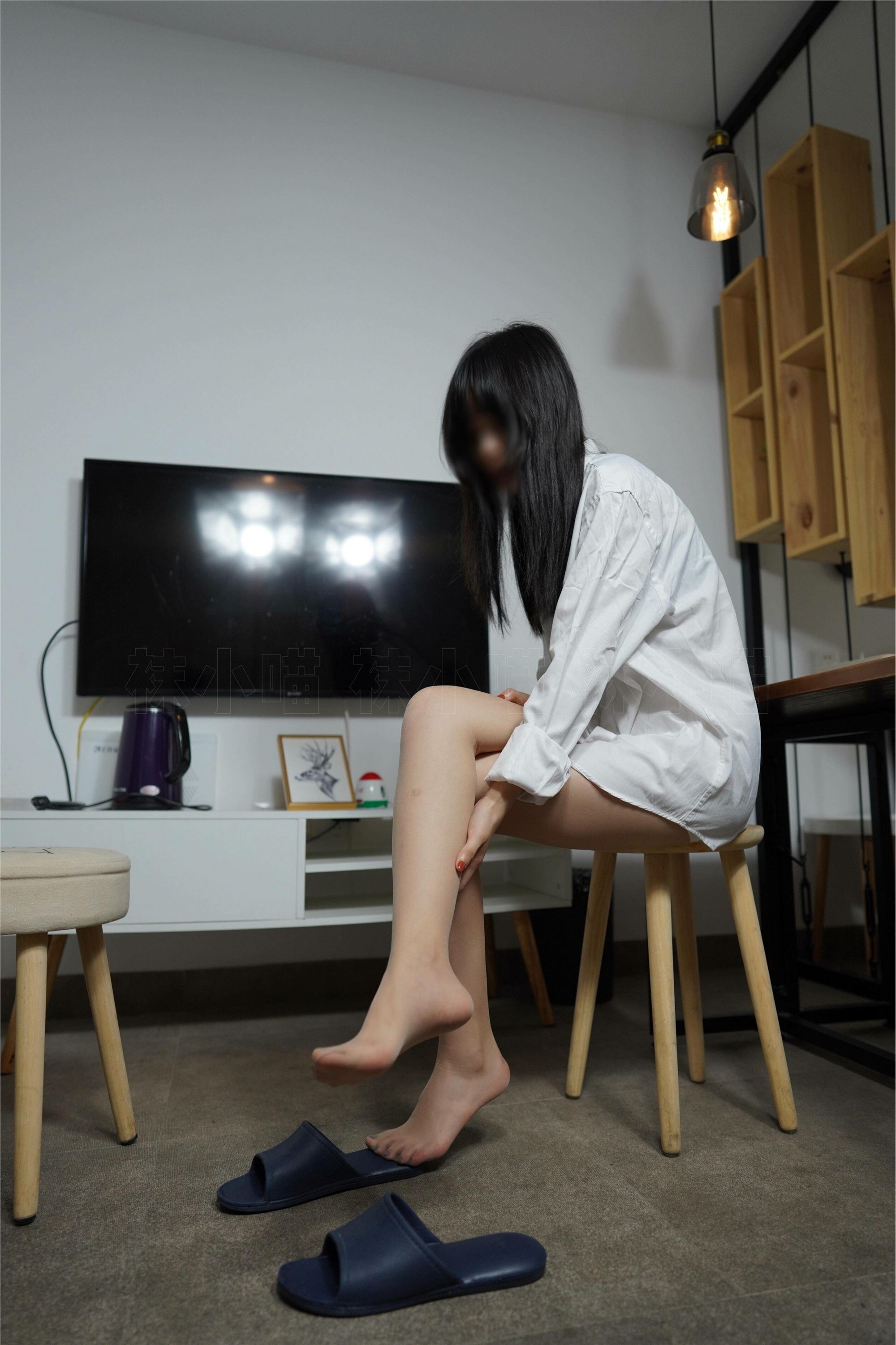 kittyWawa袜小喵  KT247 同事帮我修电视：上